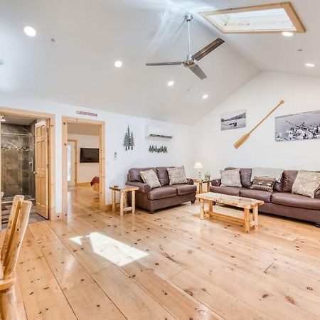 #3 Cottage Like Suite With Private Hot Tub Bass Lake Exterior foto