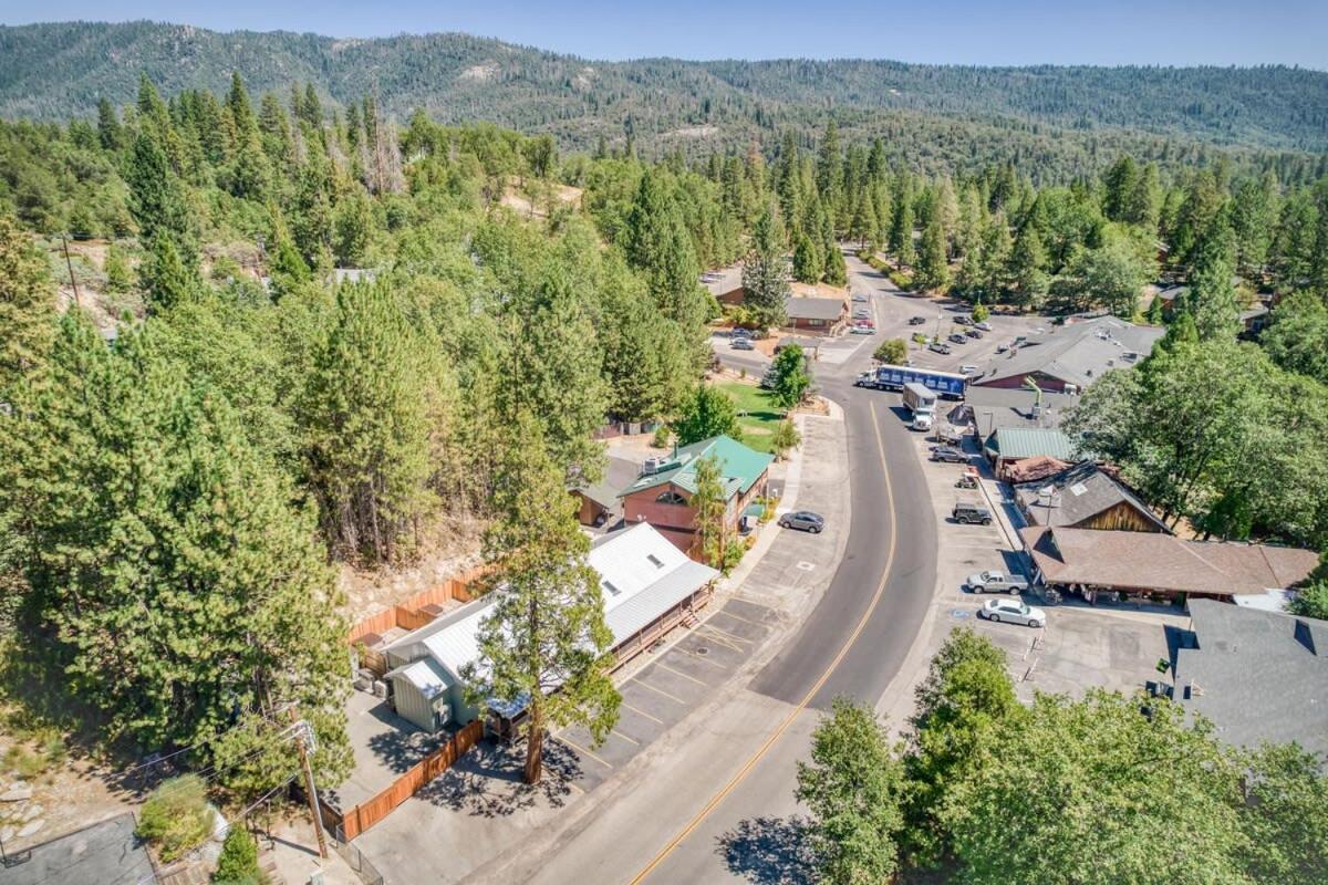 #3 Cottage Like Suite With Private Hot Tub Bass Lake Exterior foto